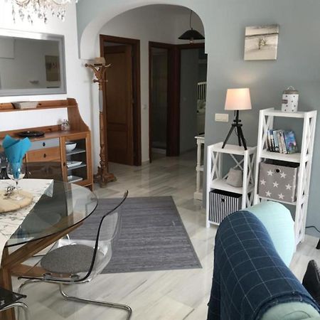 Sunny Apartment On Burriana Beach Nerja Buitenkant foto