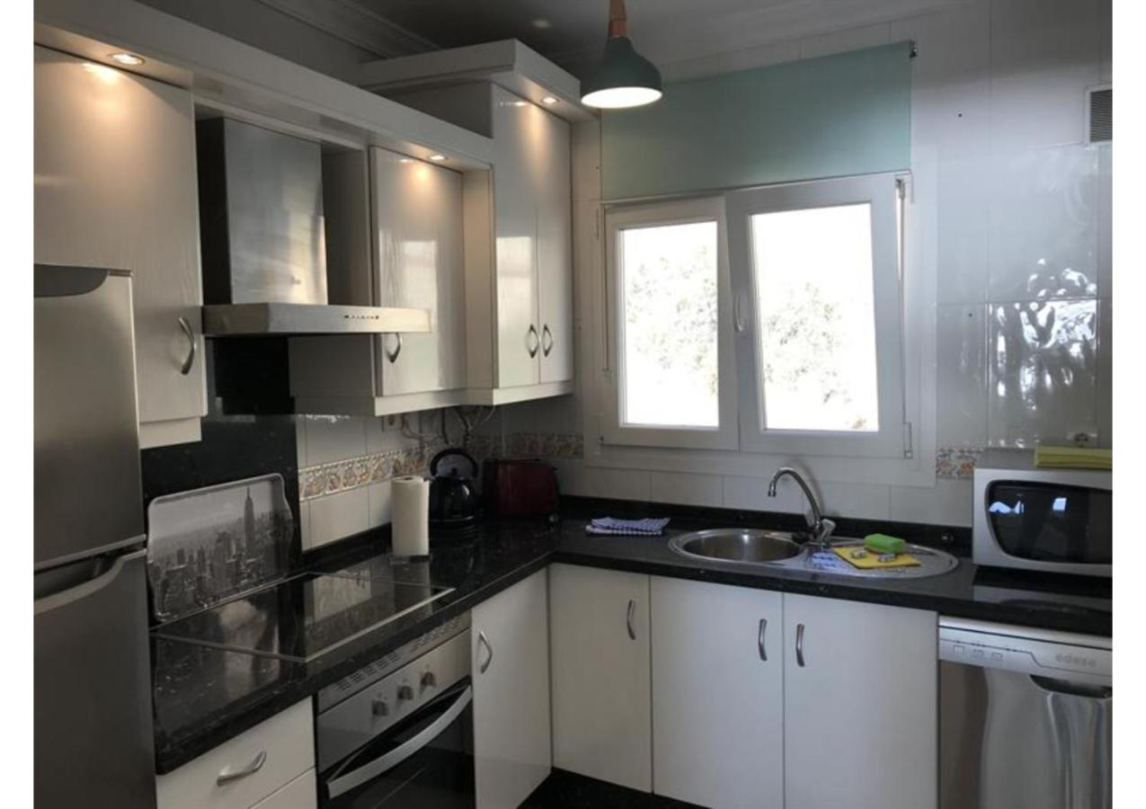Sunny Apartment On Burriana Beach Nerja Buitenkant foto