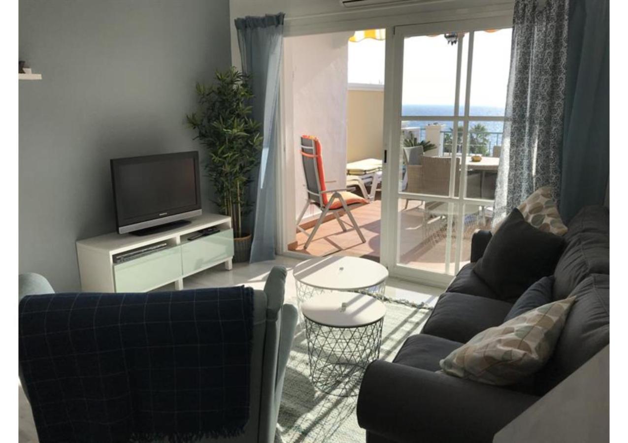 Sunny Apartment On Burriana Beach Nerja Buitenkant foto